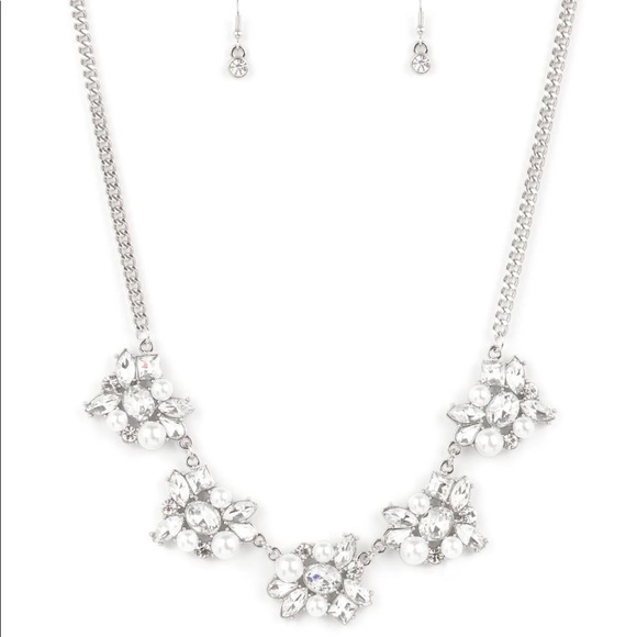 HEIRESS Of Them All Silver Necklace